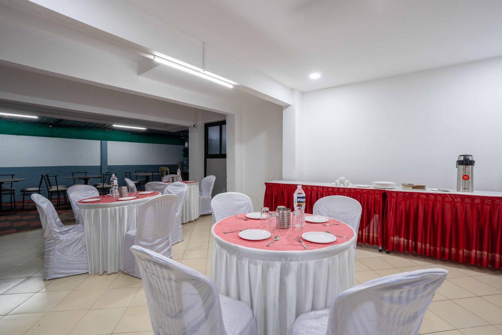 Treebo Royal Comfort Atithi Pune Exterior foto