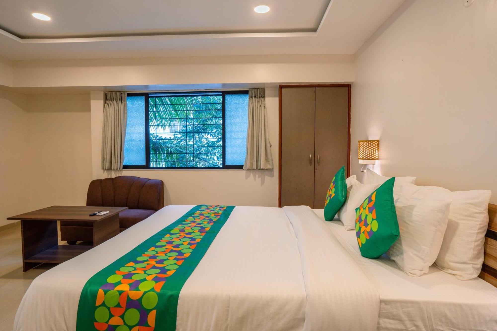 Treebo Royal Comfort Atithi Pune Exterior foto