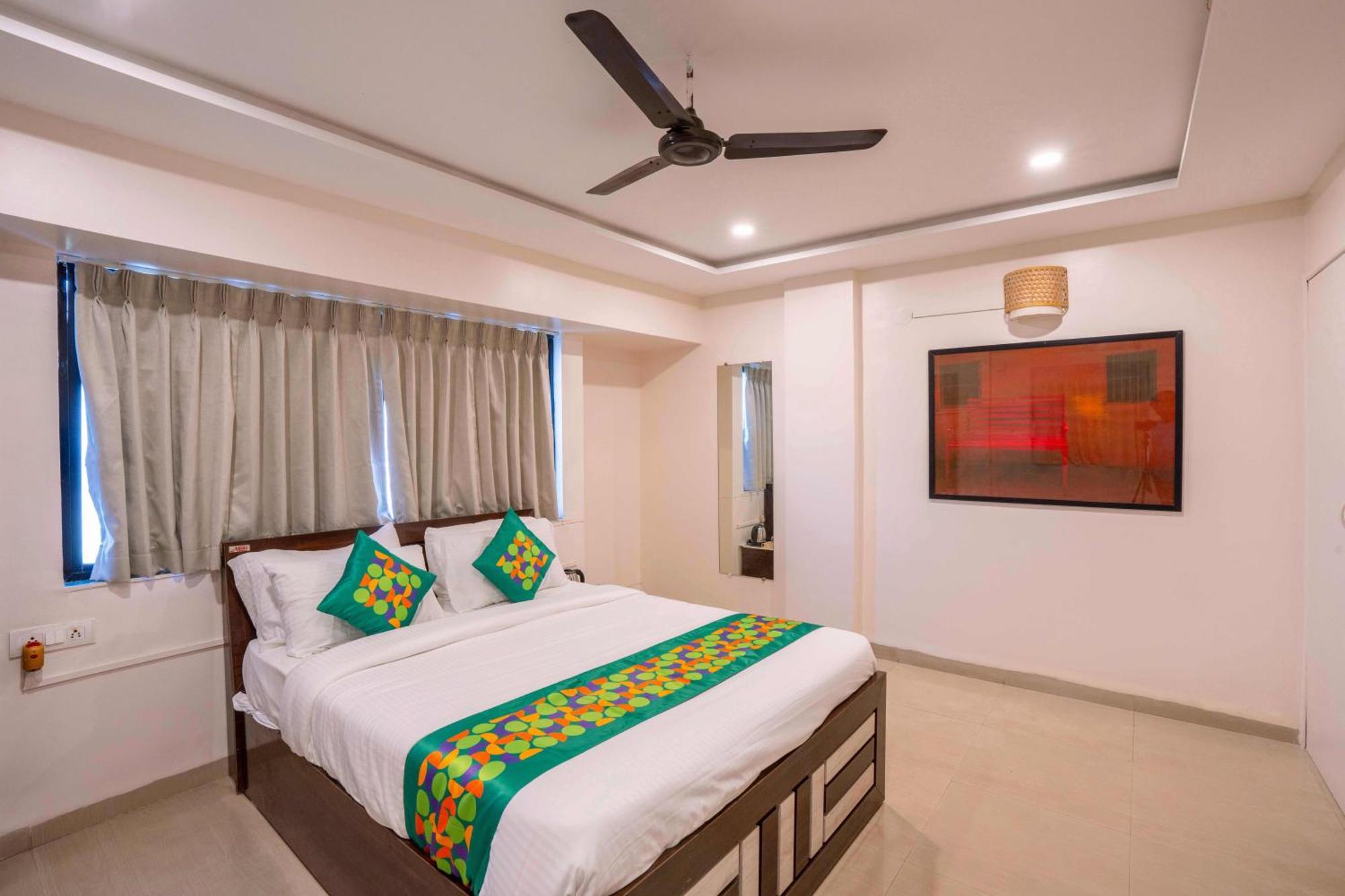 Treebo Royal Comfort Atithi Pune Exterior foto