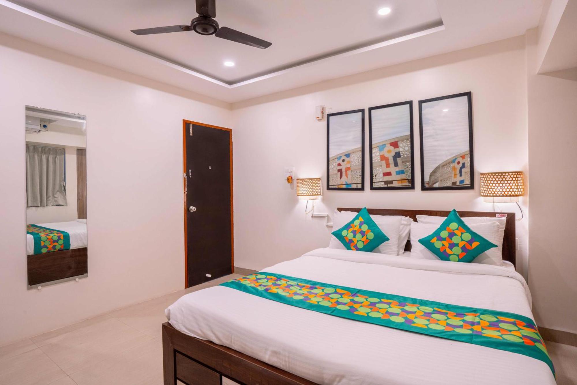 Treebo Royal Comfort Atithi Pune Exterior foto